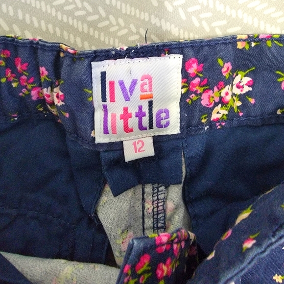 GIRLS SHORTS - Picture 4 of 4